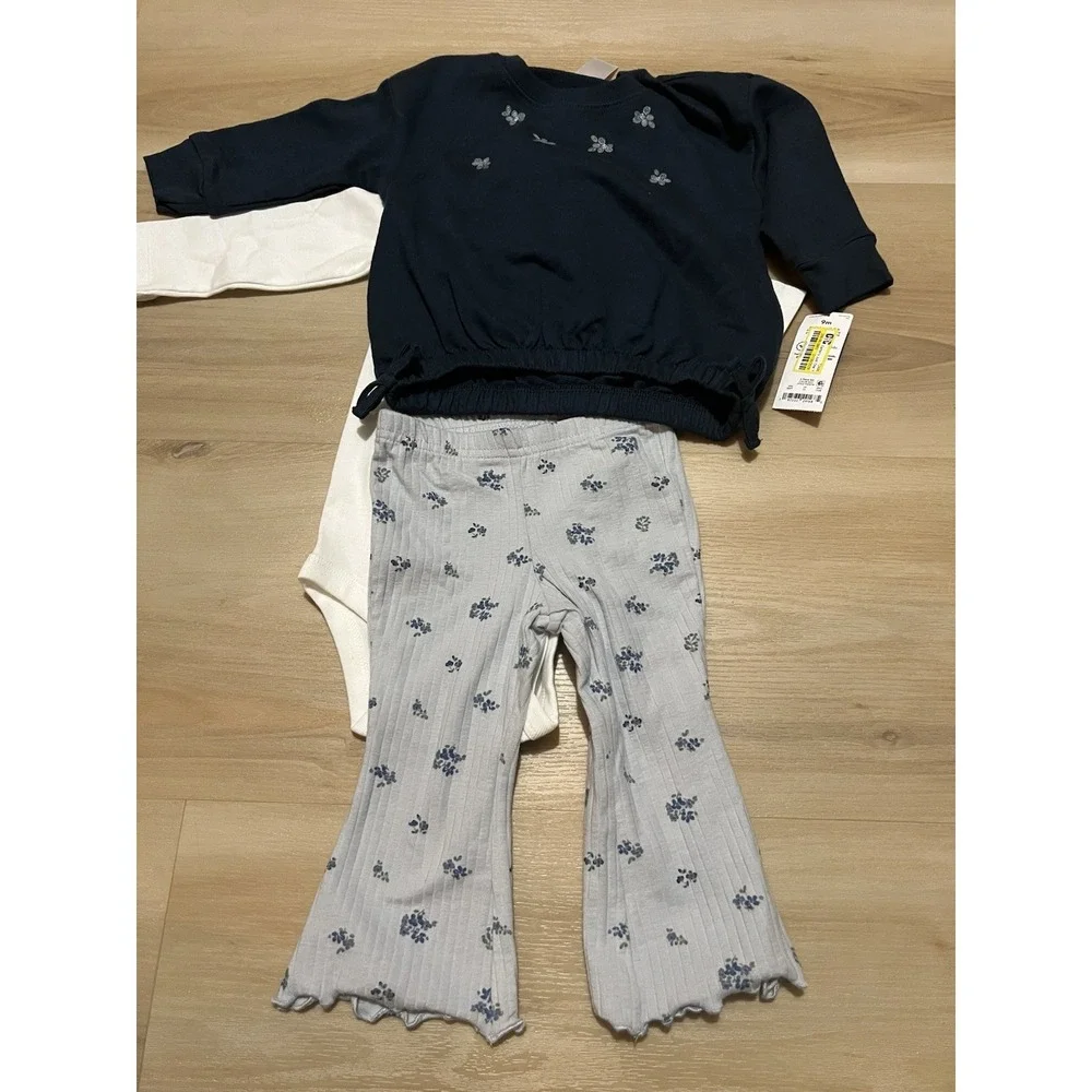 NWT Carters Baby Girl 3 Piece Set Blue Floral Rib Flare Pants Crewneck 9‎ Months
